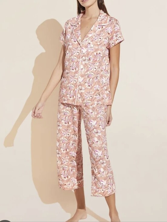 Eberjey Other - Eberjey Gisele Relaxed Short-Sleeve And Cropped Pants Pajama Set Fiore Rose Sz S